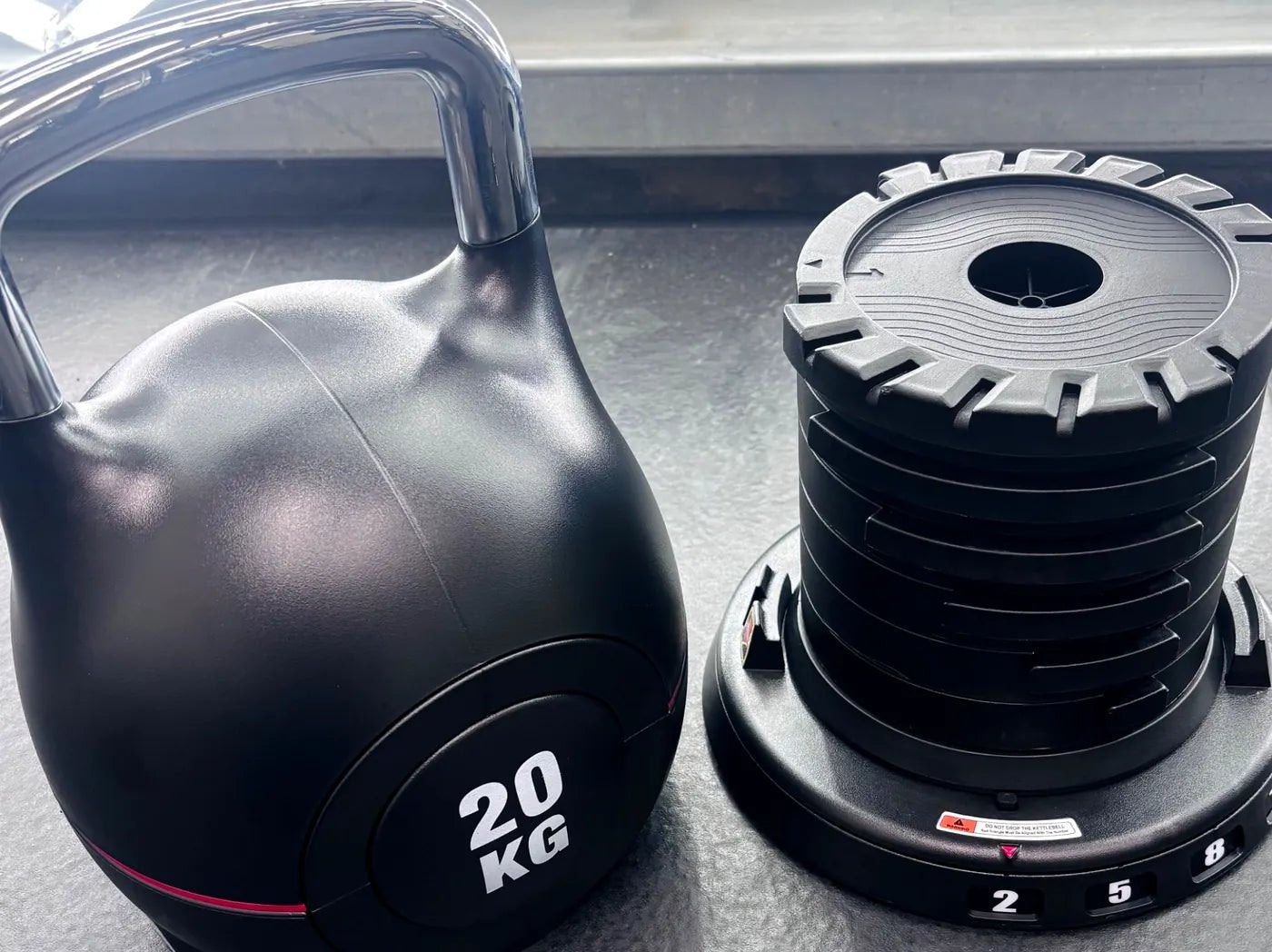 Adjustable Kettlebell 2kg - 20kg - 7in1 - BlackBear Fitness